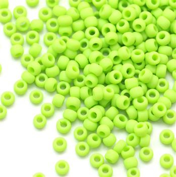 Toho Round 8/0 Opaque-Frosted Sour Apple [10g]