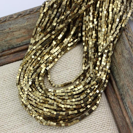 Hematyt złoty kostka 2mm [sznur 40cm]