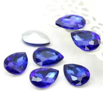 Kaboszon szklany łezka fasetowana kobaltowa 18x13mm