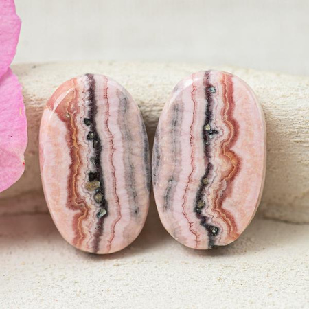 Rodochrozyt 20x12x5mm [para]