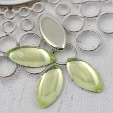 Kaboszon szklany Jonquil - Silver Foiled wrzeciono 20x10mm