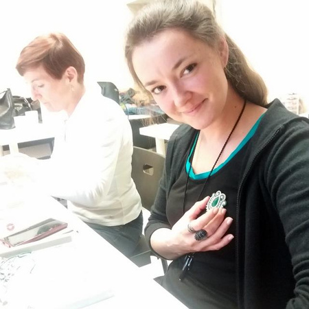 Bon upominkowy na grupowe warsztaty biżuteryjne w Warszawie