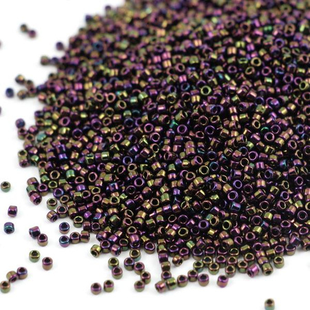 Toho Round 15/0 Metallic Iris - Purple [5g]