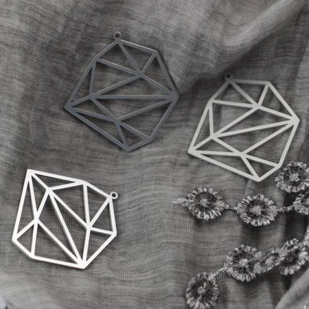 Zawieszka ażurowa diament stal szlachetna 32x30mm