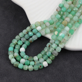 Chryzopraz kostka fasetowana 4mm [sznur 39cm]