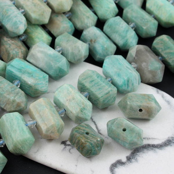 Amazonit zawieszka grot 25-30mm