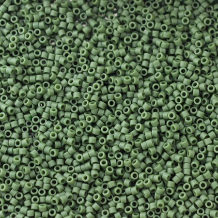 Miyuki Delica 11/0 Opaque Glazed Avocado Matted [5g]