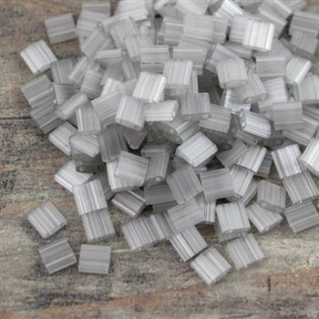 Miyuki Tila Beads 5x5x1,9mm Silk Pale Grey [30szt]