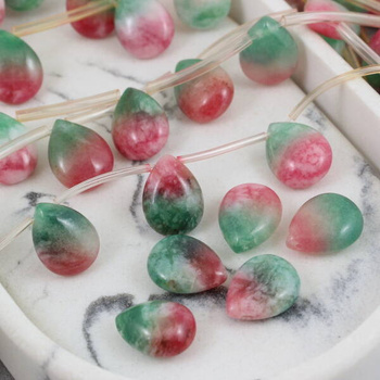 Jadeit łezka arbuzowa czerwono-zielona 16x12mm