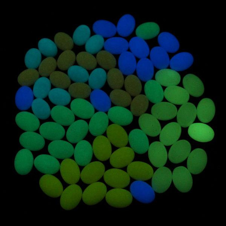 Kaboszon fluorescencyjny owal zielony 18x13mm