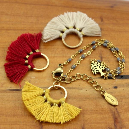 Chwost wachlarz na kółku miodowy 30x20mm