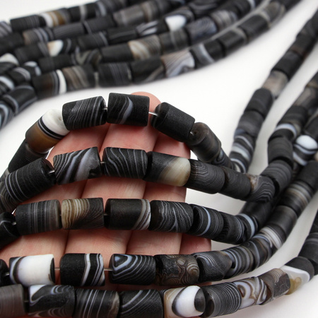 Sardonyks wałek MAT 14x10mm