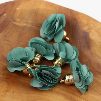 Ozdobny kwiatek w tulejce zielony 28mm