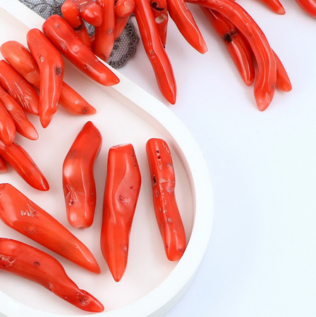 Koral pomarańczowy papryczka 45x9mm