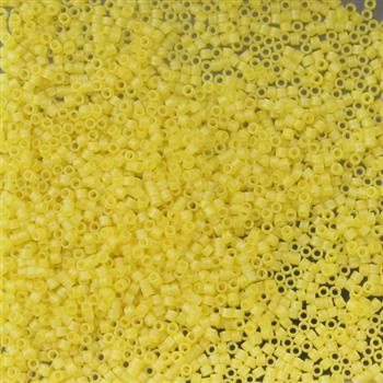Miyuki Delica 11/0 Pale Yellow AB Matted [5g]