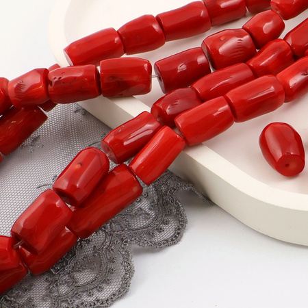 Koral czerwony nieregularny wałek 18x12mm