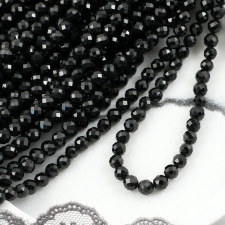 Spinel czarny kula fasetowana 5mm