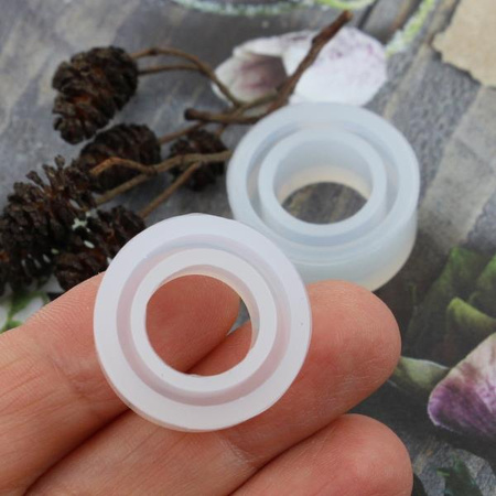 Forma silikonowa do odlewów z żywicy obrączka 16x8mm