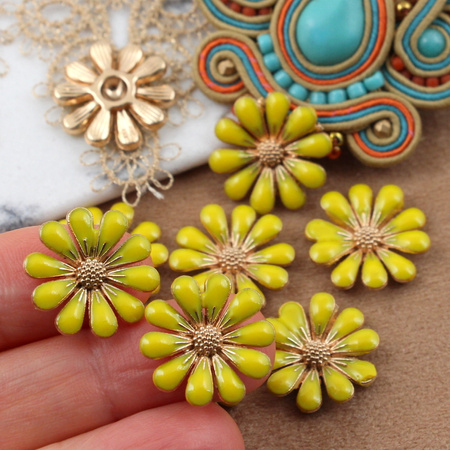 Element ozdobny kwiatek emaliowany żółty 18mm