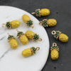 Zawieszka 3D metalowa emaliowana ananas 14x6mm