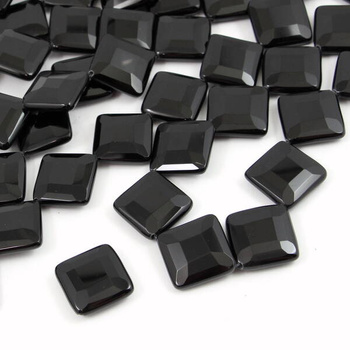 Onyks romb/kwadrat fasetowany 20mm