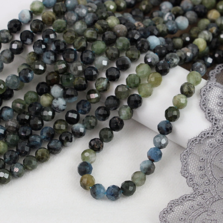 Turmalin niebieski kula fasetowana 6mm [sznur 39cm]