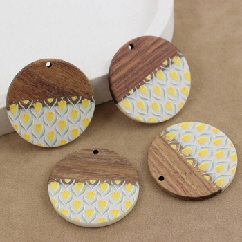 Zawieszka z drewna i żywicy moneta 35mm