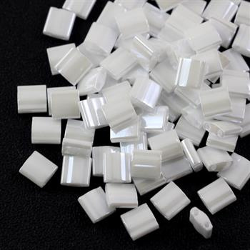Miyuki Tila Beads 5x5x1,9mm White Pearl [30szt]