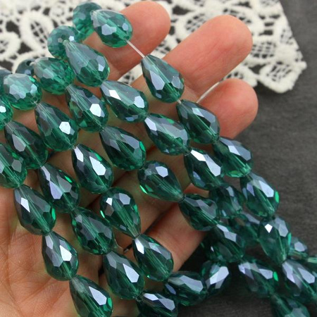Kryształek szklany kropla fasetowana zielona luster 15x10m