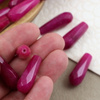 Jadeit kropla fasetowana purpurowa 28x10mm