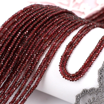 Granat oponka fasetowana 2x1mm [sznur 39cm]