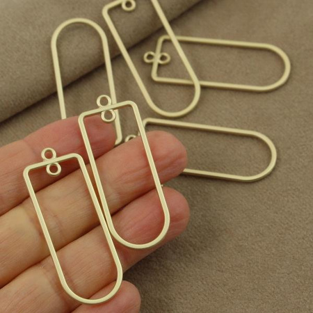 Zawieszka ramka złota satynowa 44x17mm