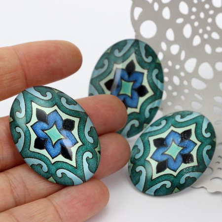 Kaboszon szklany z grafiką azulejo owal 40x30mm