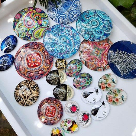 Kaboszon szklany z grafiką moneta 58mm