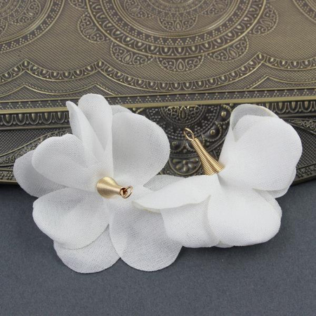 Ozdobny kwiatek w tulejce biały 50mm