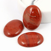 Kaboszon japis czerwony owal 40x30mm