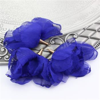 Szyfonowy kwiatek w tulejce szafirowy 80mm