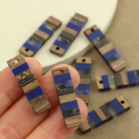 Zawieszka z drewna i żywicy prostokąt paski 30x8mm