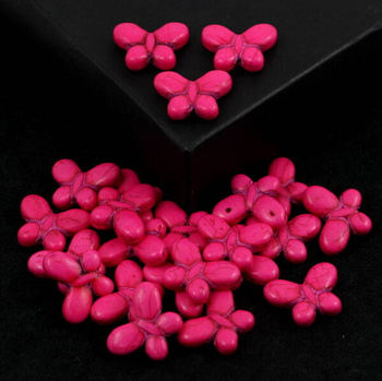 Howlit różowy motyl 20x15mm