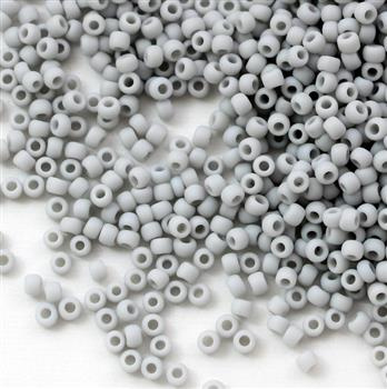 Toho Round 11/0 Opaque-Frosted Gray [10g]