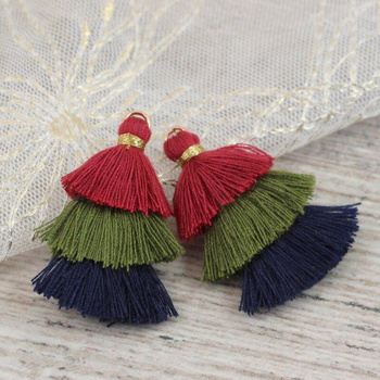 Chwost potrójny z ogniwem wielokolorowy mix 30x20mm