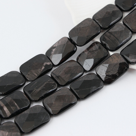 Hypersten prostokąt fasetowany 25x18mm