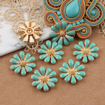 Element ozdobny kwiatek emaliowany zielony 18mm