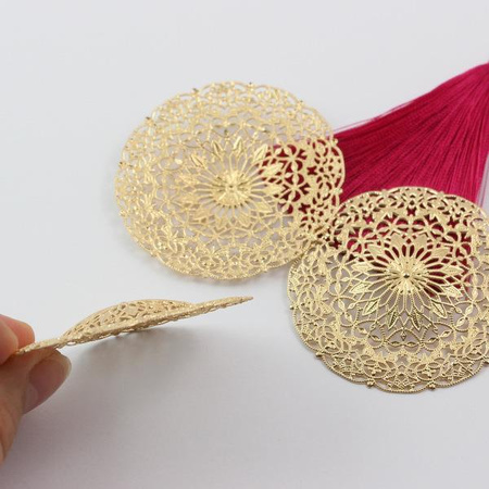 Rozeta filigranowa metalowa złota 56mm