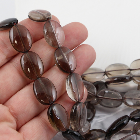 Kwarc dymny owal gładki 18x13mm