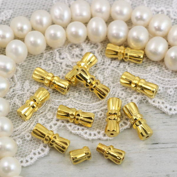 Zapięcie skręcane metalowe złote 11mm