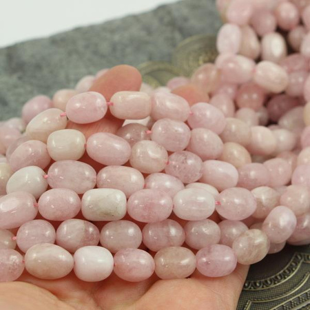 Morganit różowy beczka bryłka 14x10mm