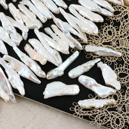 Perła słodkowodna biwa biała 30x8mm