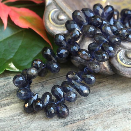 Iolit kropla fasetowana 10x6mm