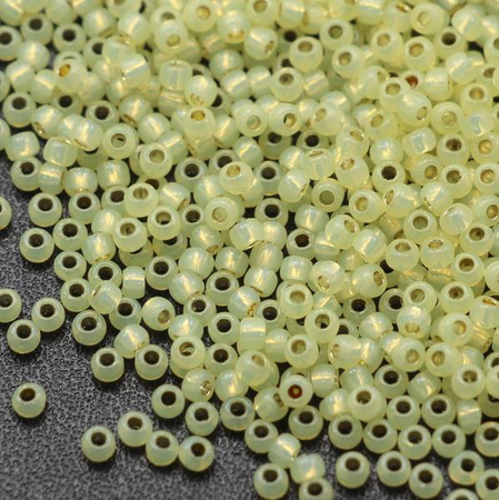 Toho Round 11/0 PermaFinish - Silver-Lined Milky Jonquil [10g]